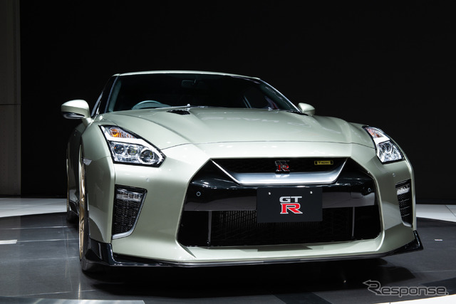 日産 GT-R 不破ふふ年型