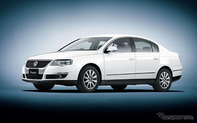 VWパサート TSIコンフォート 一部改良…バイキセノンヘッドライト標準化など