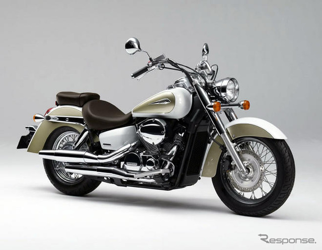 ホンダ、大型クルーザー シャドウ750 のカラーリングを変更