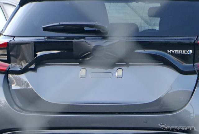 欧州版 マツダ2 次期型プロトタイプ(スクープ写真)