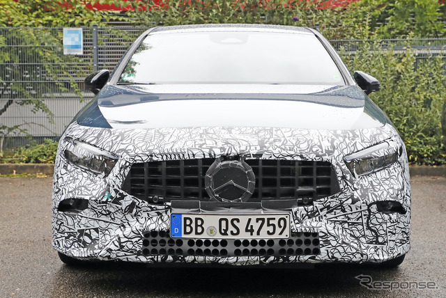 メルセデスAMG A35 改良新型(スクープ写真)