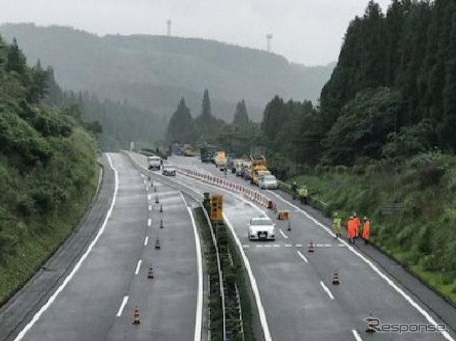大分道は「令和2年7月豪雨」で上り線が被災したが、4車線のうち下り線を活用して早期に交通を確保した。