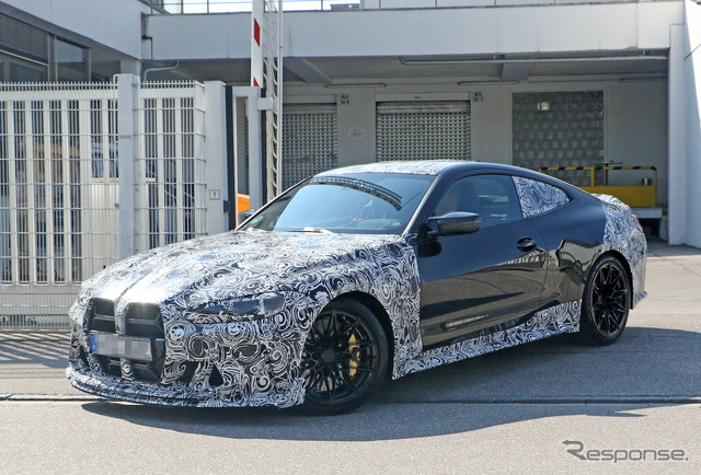 BMW M4 CSL