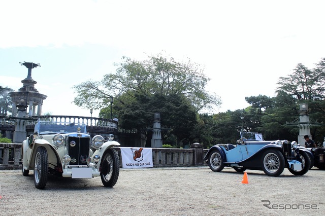 MG TC(左)とPA