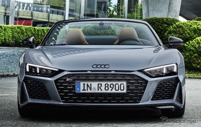 アウディ R8 V10 パフォーマンス RWD