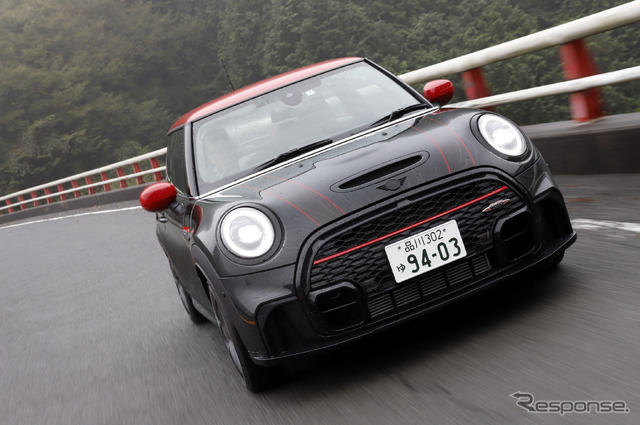 MINI John Cooper Works ハッチバックモデル