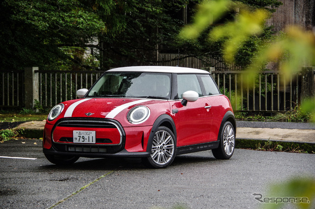 MINI クーパー(3ドア)