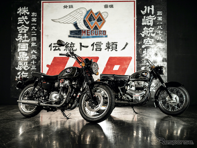 2021年、カワサキ・メグロK3(手前)