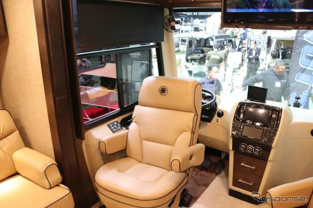 アソモビ2021:キャンピングカーではなくモーターホーム