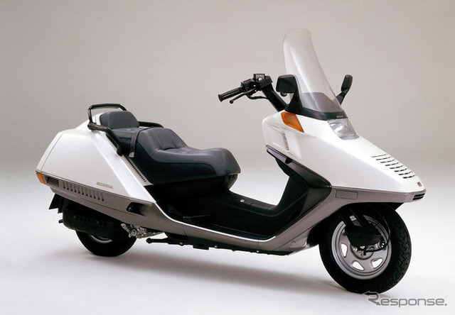 ホンダ、二輪車の世界生産累計2億台を達成