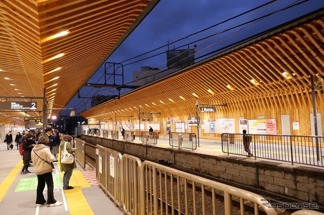 東急では池上線旗の台駅(東京都品川区)がグッドデザイン賞を受賞。老朽化した上家を建て替え、利用者の流動環境を改善した点などが評価された。