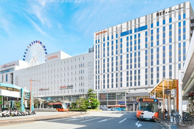 伊予鉄道松山市駅に隣接する「レフ松山市駅 by ベッセルホテルズ」。