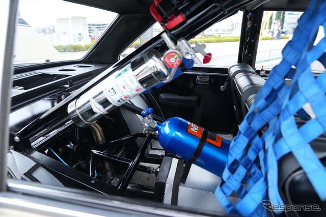 日産 セドリック(130系)/ ホットウィール レジェンドツアー