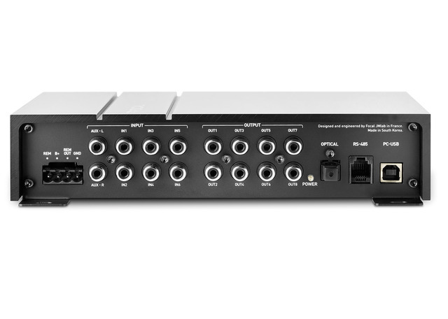 「単体プロセッサー」の一例(フォーカル・FSP-8)。