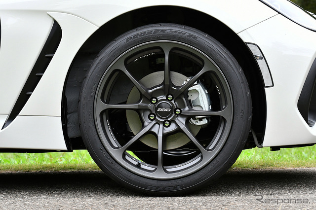 【RAYS VOLK RACING NE24】推奨サイズ:18×9.0J Inset43 5H-100/カラー:マットガンブラック/タイヤサイズ:225/35R18