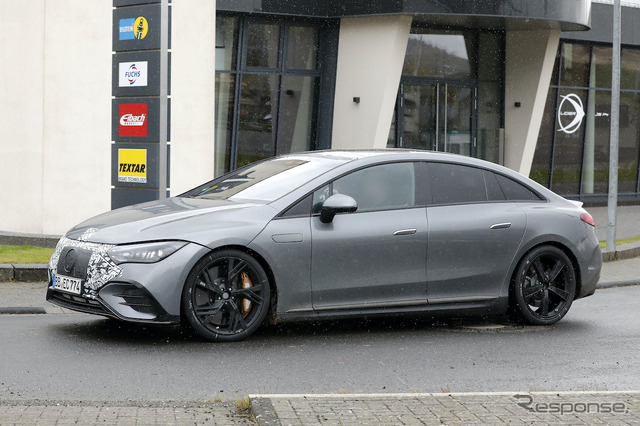 メルセデス AMG EQE プロトタイプ(スクープ写真)