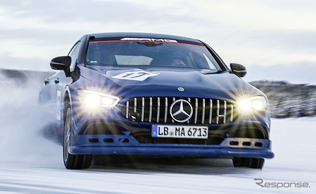 メルセデスAMGドライビングアカデミー「AMGウィンターエクスペリエンス」(メルセデスAMG GT 63 S 4MATIC + 4ドアクーペ)