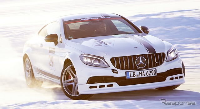 メルセデスAMGドライビングアカデミー「AMGウィンターエクスペリエンス」(メルセデスAMG C 63 Sクーペ)