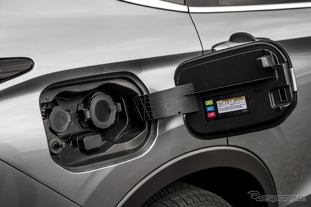 三菱 アウトランダー PHEVモデル 新型(アウトランダーPHEV)