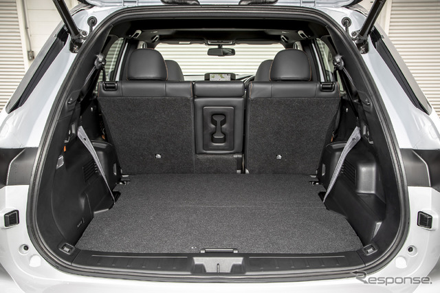 三菱 アウトランダー PHEVモデル 新型(アウトランダーPHEV)