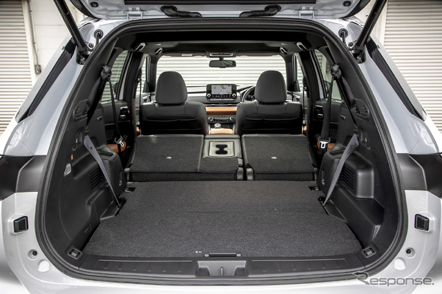 三菱 アウトランダー PHEVモデル 新型(アウトランダーPHEV)