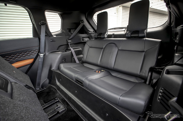 三菱 アウトランダー PHEVモデル 新型(アウトランダーPHEV)