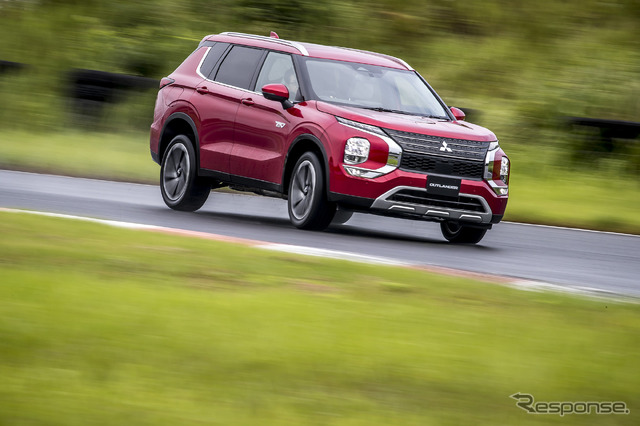 三菱 アウトランダー PHEVモデル 新型(アウトランダーPHEV)