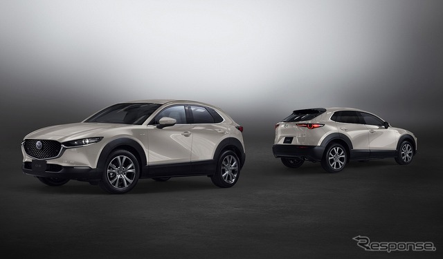 マツダ CX-30 X L-パッケージ(プラチナクォーツメタリック)
