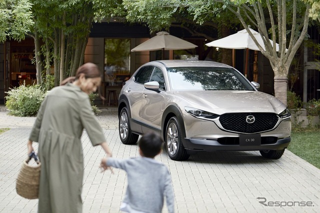 マツダ CX-30 XD L-パッケージ(プラチナクォーツメタリック)