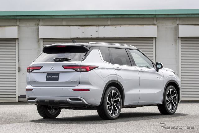 三菱 アウトランダーPHEV 新型