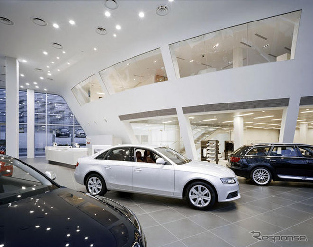 アウディ、国内最大規模のショールーム、Audi豊洲をオープン