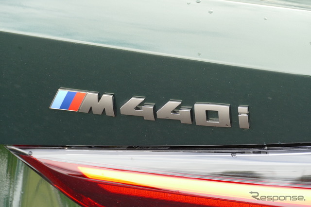 BMW 4シリーズカブリオレ(M440i xDrive Cabriolet)