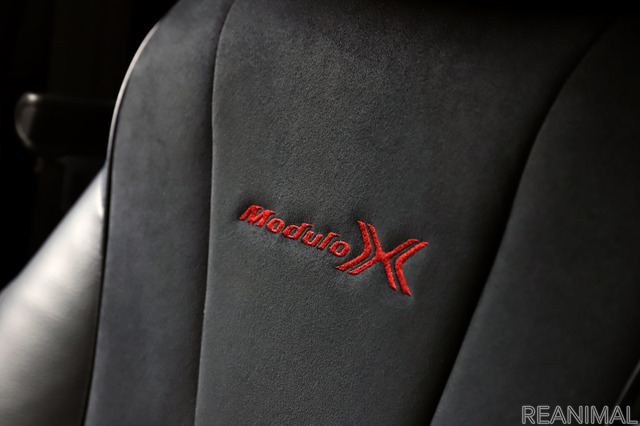 Honda フィット e: HEV Modulo X