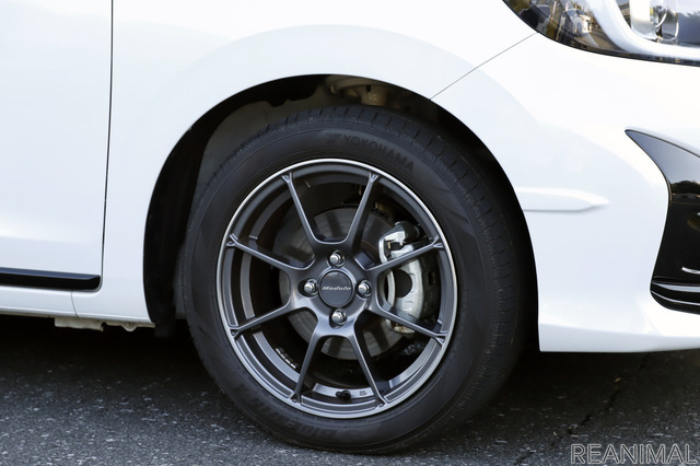 Honda フィット e: HEV Modulo X