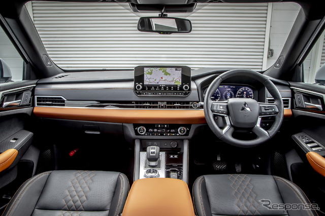 三菱 アウトランダー PHEVモデル 新型(アウトランダーPHEV)