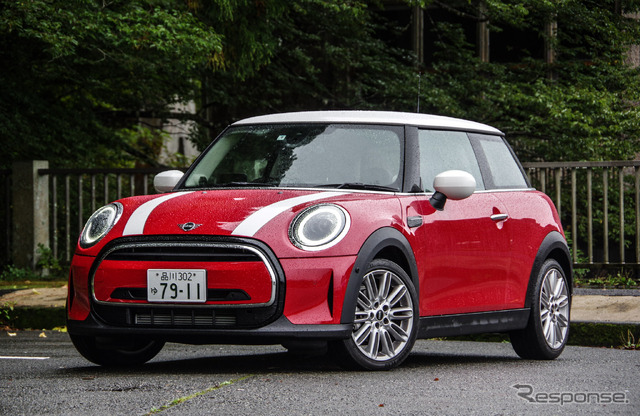 MINI クーパー(3ドア)