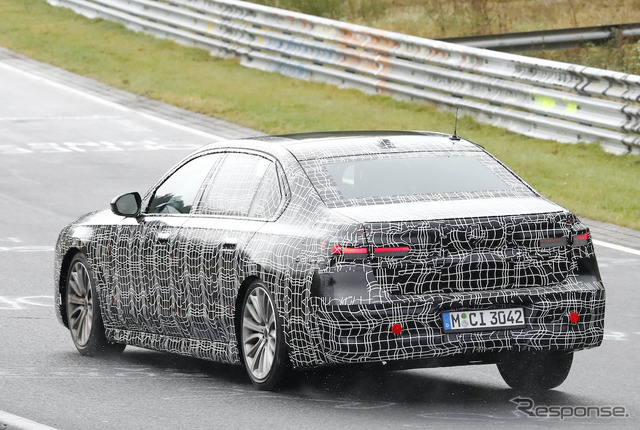 BMW 7シリーズ 次期型プロトタイプ(スクープ写真)