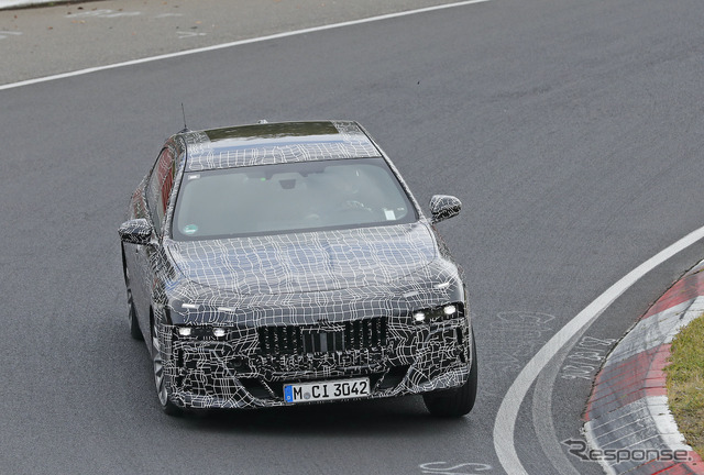 BMW 7シリーズ 次期型プロトタイプ(スクープ写真)