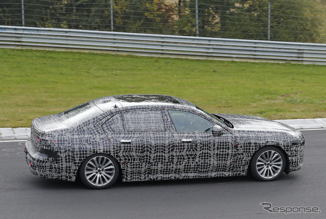 BMW 7シリーズ 次期型プロトタイプ(スクープ写真)