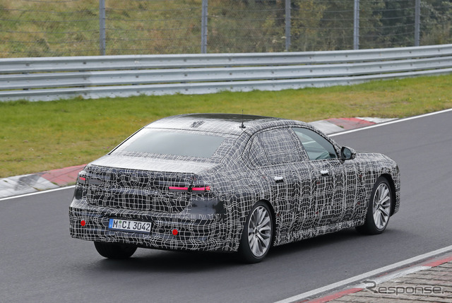 BMW 7シリーズ 次期型プロトタイプ(スクープ写真)