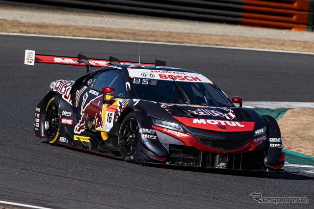 GT500クラス予選5番手の#16 Red Bull MOTUL MUGEN NSX-GT(笹原右京/大湯都史樹)