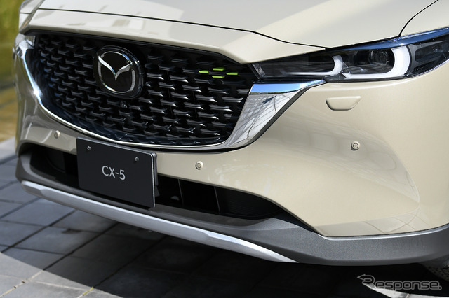 マツダ CX-5 20S フィールドジャーニー(ジルコンサンドメタリック)