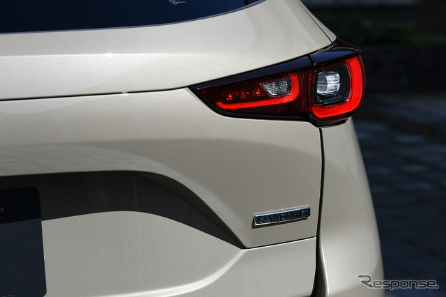 マツダ CX-5 20S フィールドジャーニー(ジルコンサンドメタリック)