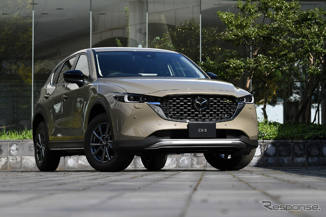 マツダ CX-5 20S フィールドジャーニー（ジルコンサンドメタリック）