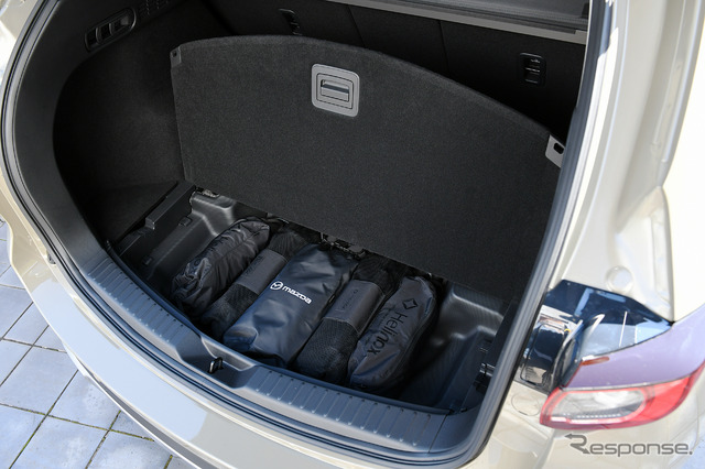 マツダ CX-5 20S フィールドジャーニー(ジルコンサンドメタリック)