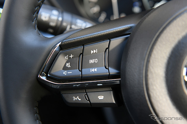 マツダ CX-5 20S フィールドジャーニー(ジルコンサンドメタリック)