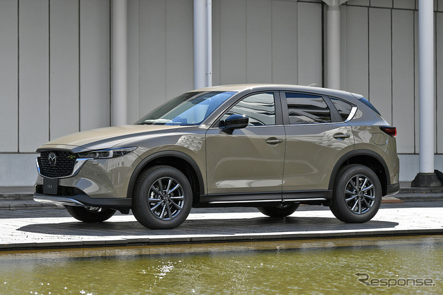 マツダ CX-5 20S フィールドジャーニー(ジルコンサンドメタリック)