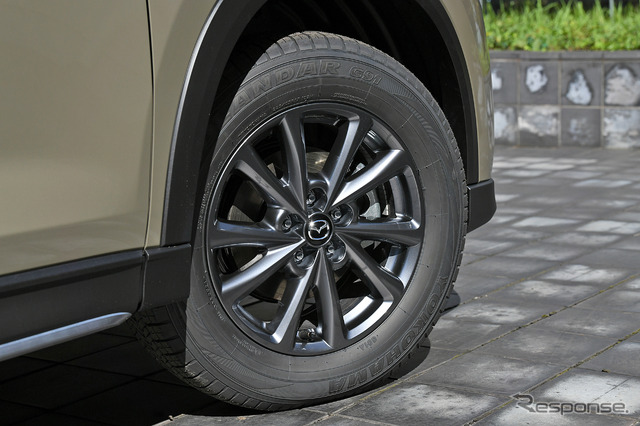 マツダ CX-5 20S フィールドジャーニー(ジルコンサンドメタリック)