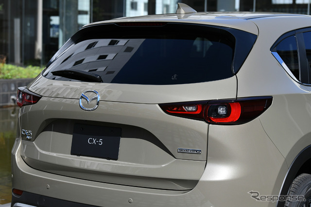 マツダ CX-5 20S フィールドジャーニー(ジルコンサンドメタリック)