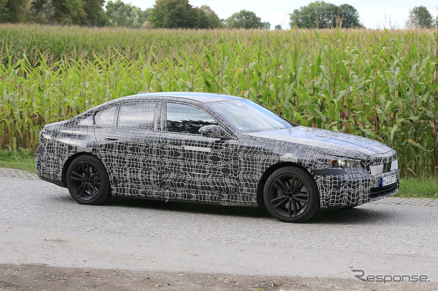BMW i5 市販型プロトタイプ(スクープ写真)
